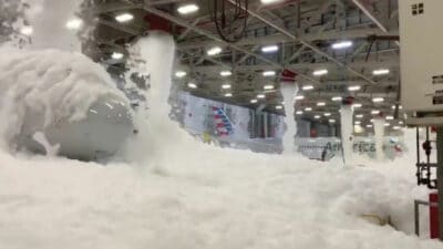 hangar-foam