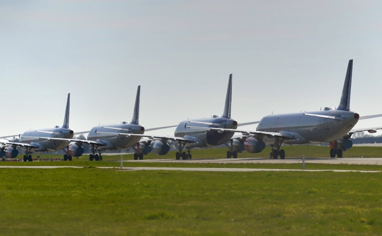 line of aircraft