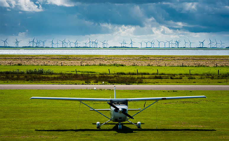 Small Single Engine Propeller Airplane